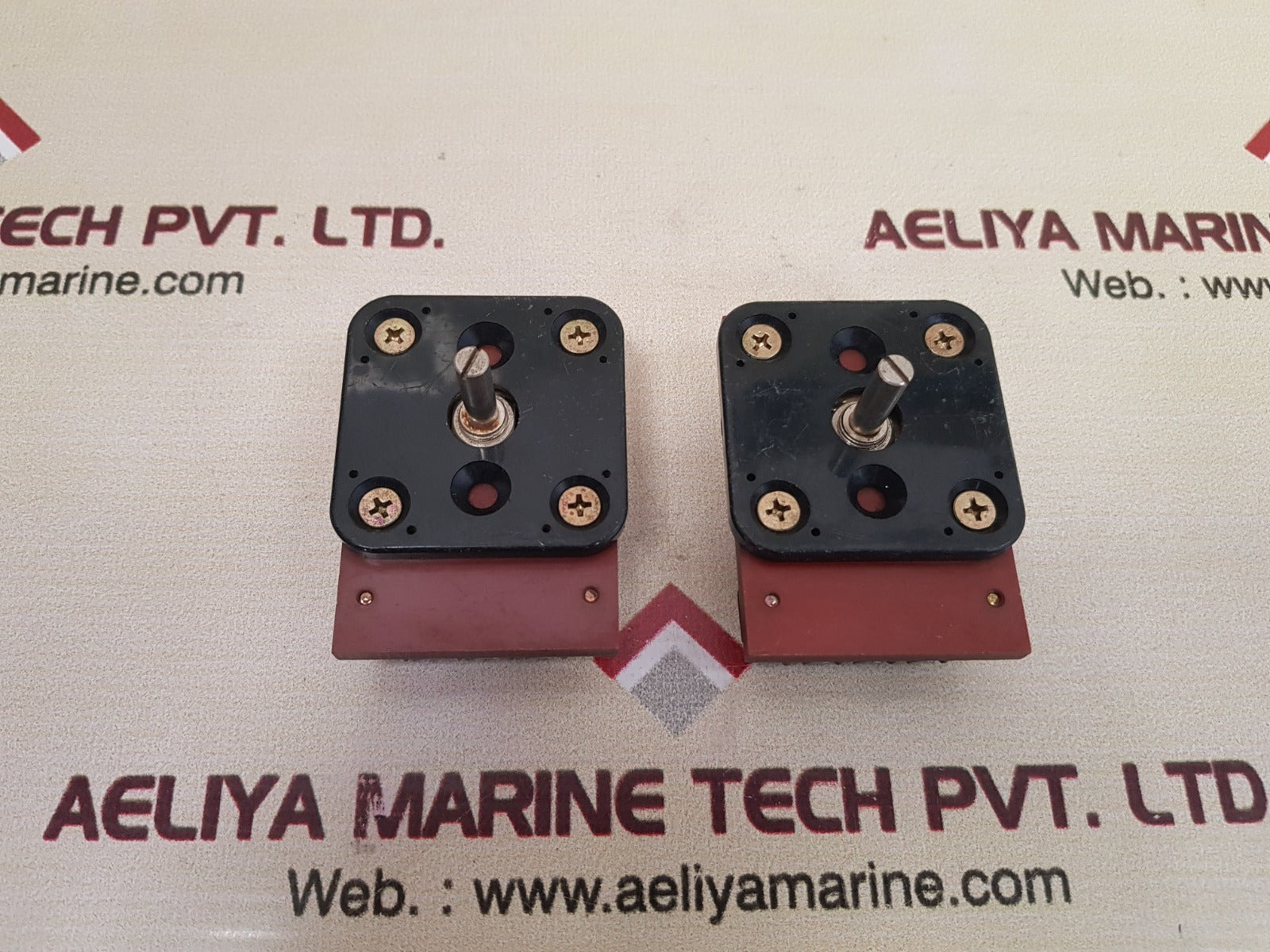 Cosmos Nrv1-100 Resistor Potentiometer Rv J4Nat - Image 2