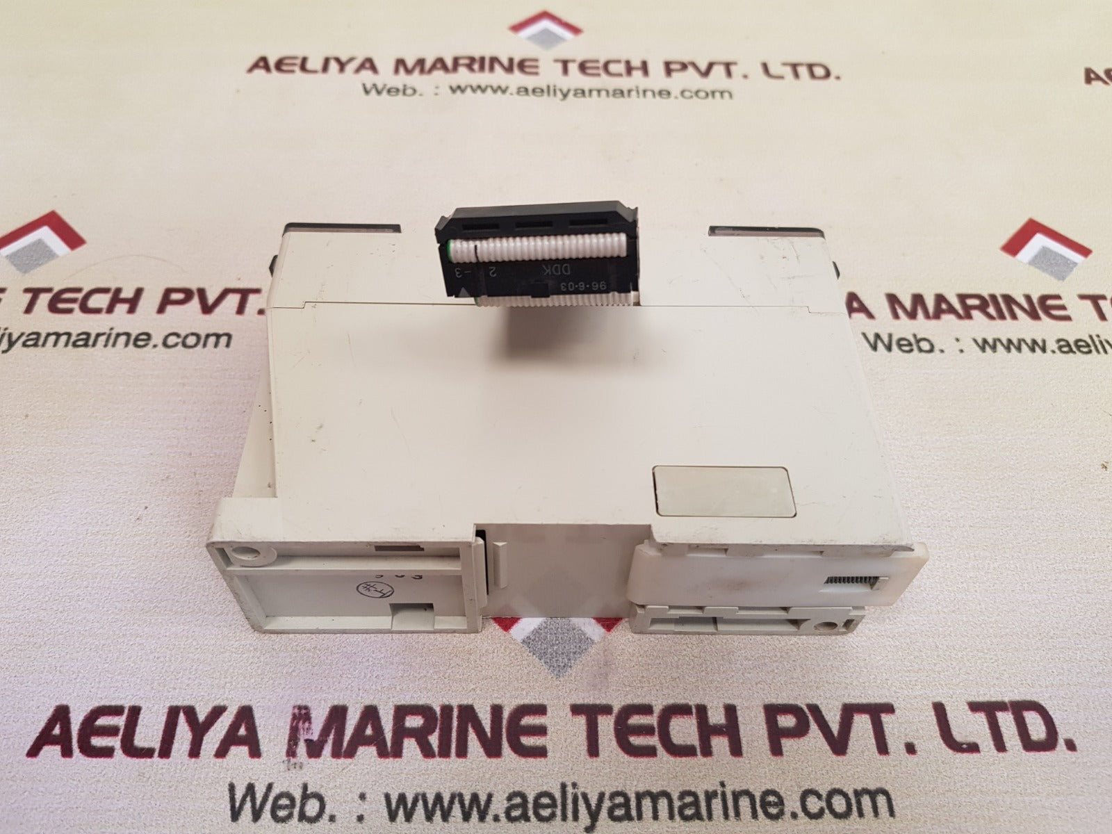 Mitsubishi Fx-8Eyr-es/Ul Programmable Controller Unit 120/240Vac - Image 2