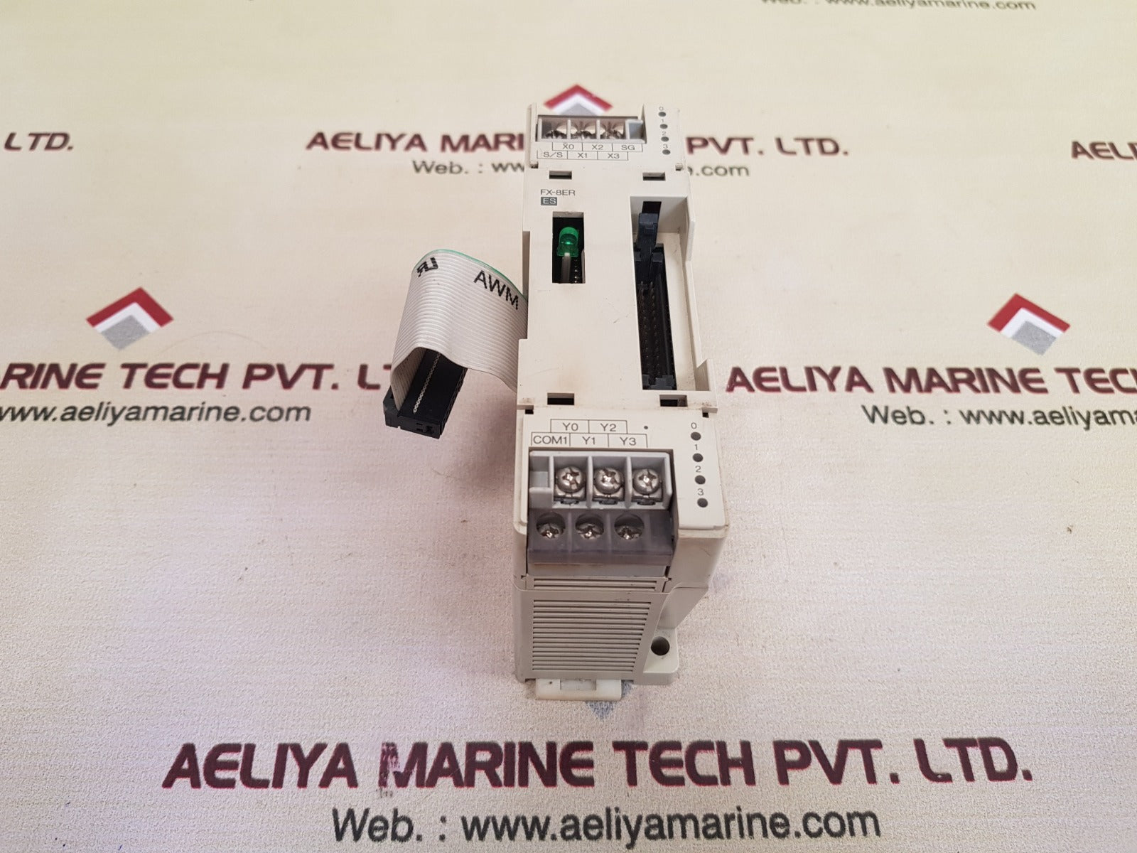 Mitsubishi Fx-8Er-es Programmable Controller 30Vdc/250Vac