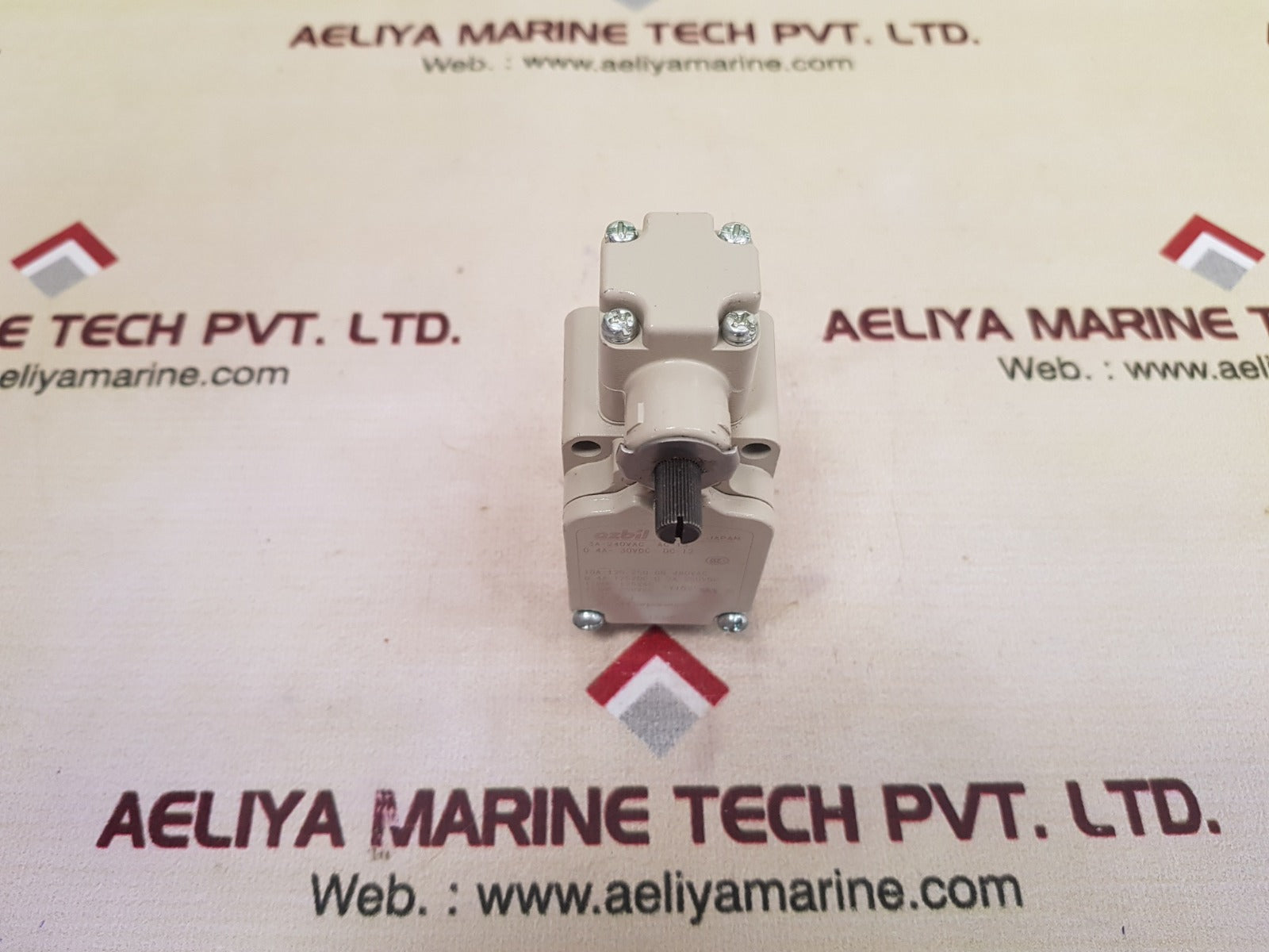 Azbil 1Ls9-j Micro Switch 10A 480Vac - Image 4