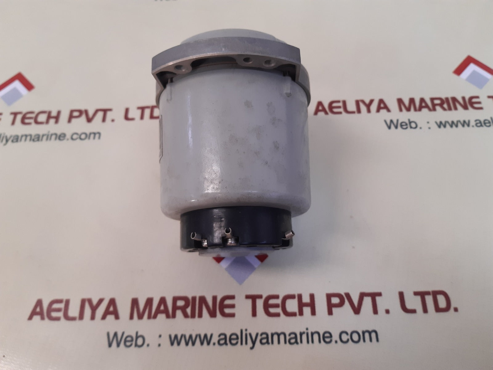 Tamagawa Ts21N1E2 Synchro Tx Motor 100/110V 50/60Hz - Image 4