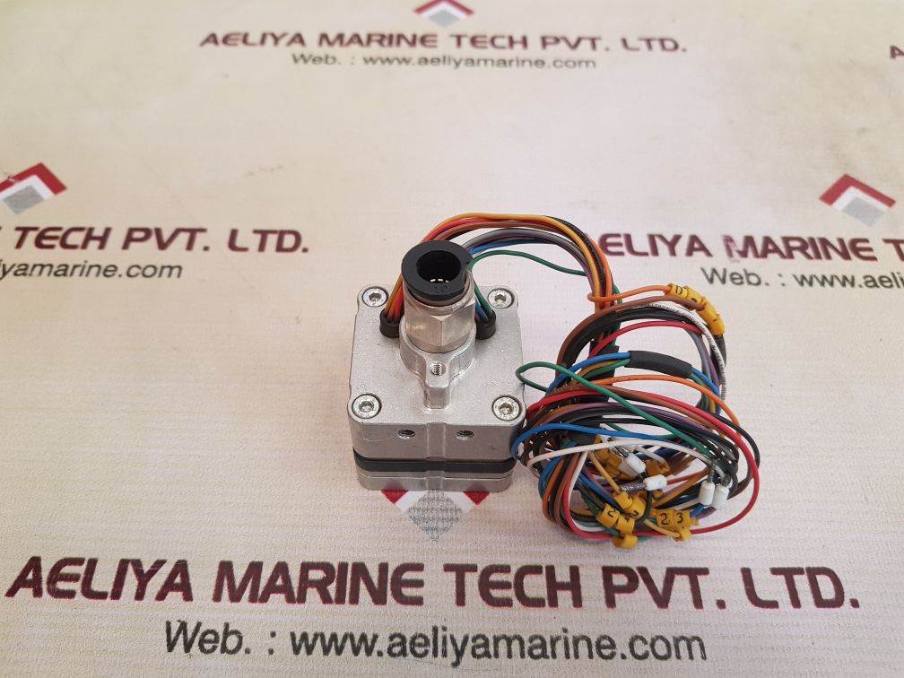 Shavo Matrix Dmx 899.904C2Kk.529 Switch 0-6 Bar