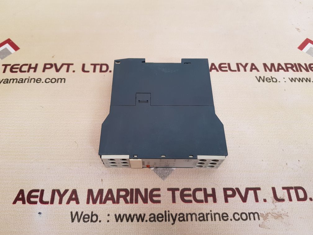 Siemens 3un2100-0an7 thermistor protection relay new - Image 4