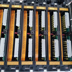 Telemecanique tsxsup702,tsx 67-410,tsx scm2022,tsx scm2111,tsxdst3292 rack