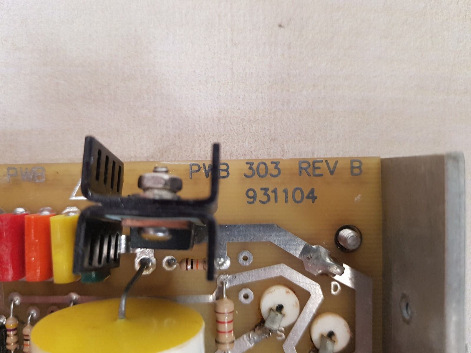 Southern avionics pwb 303 rev b pcb card 931104 - Image 7