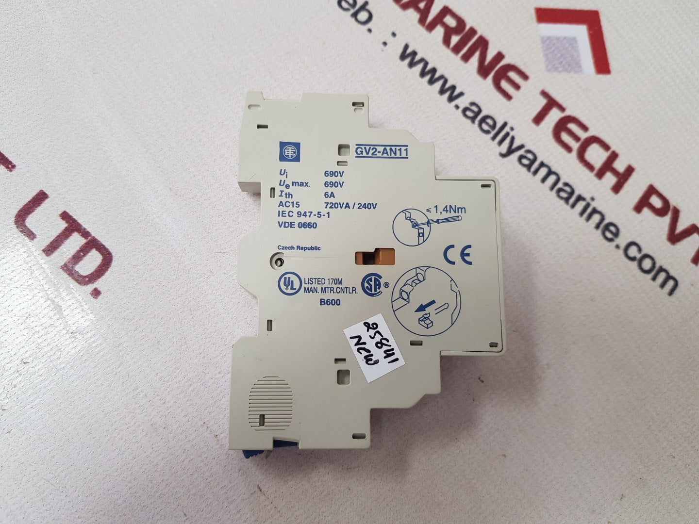 Telemecanique gv2-an11 auxiliary switch - Image 5