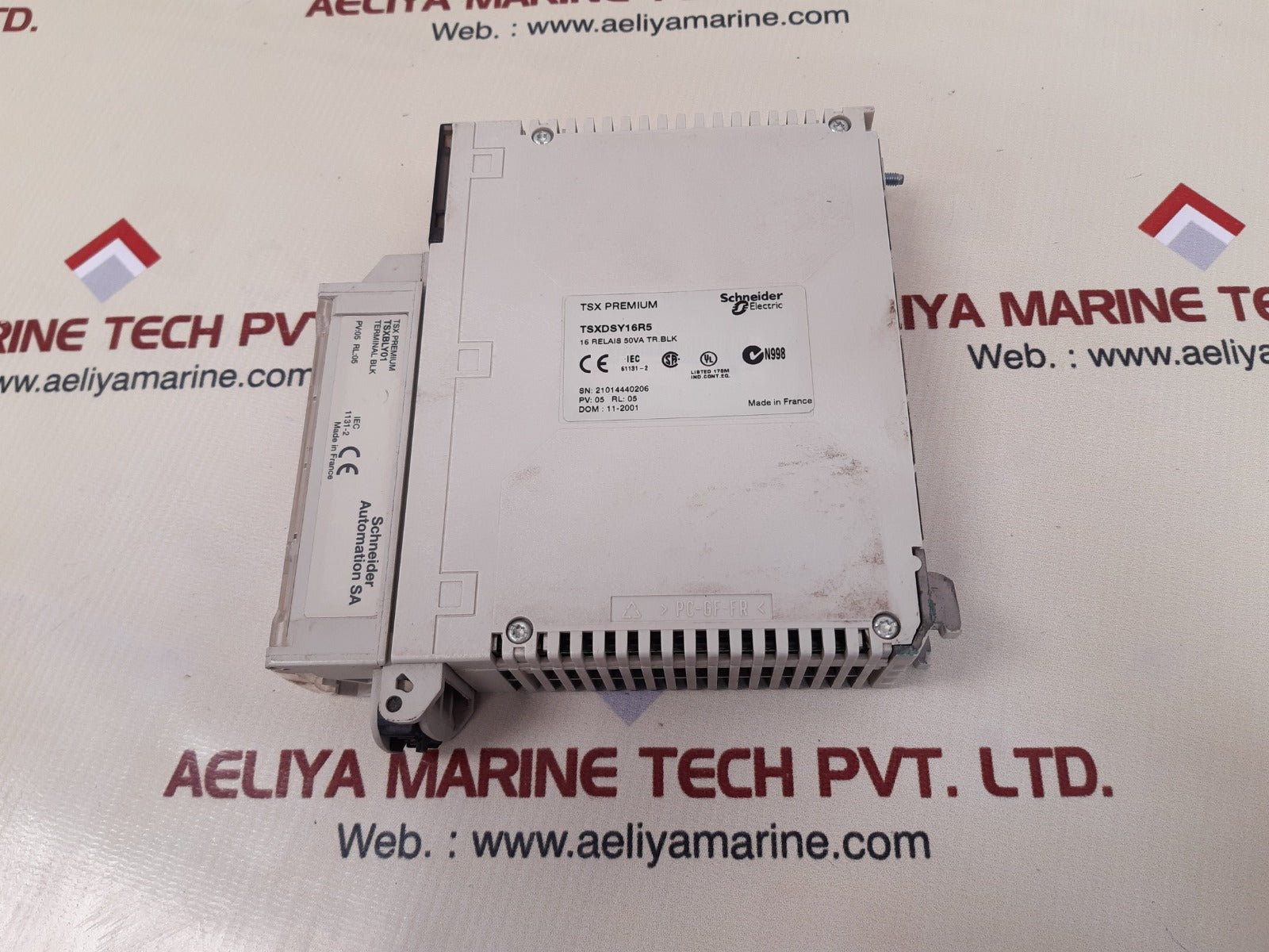 Schneider electric tsx dsy16r5 output module - Image 4