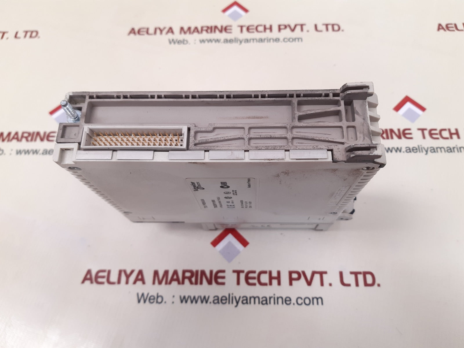 Schneider electric tsx dsy16r5 output module - Image 5