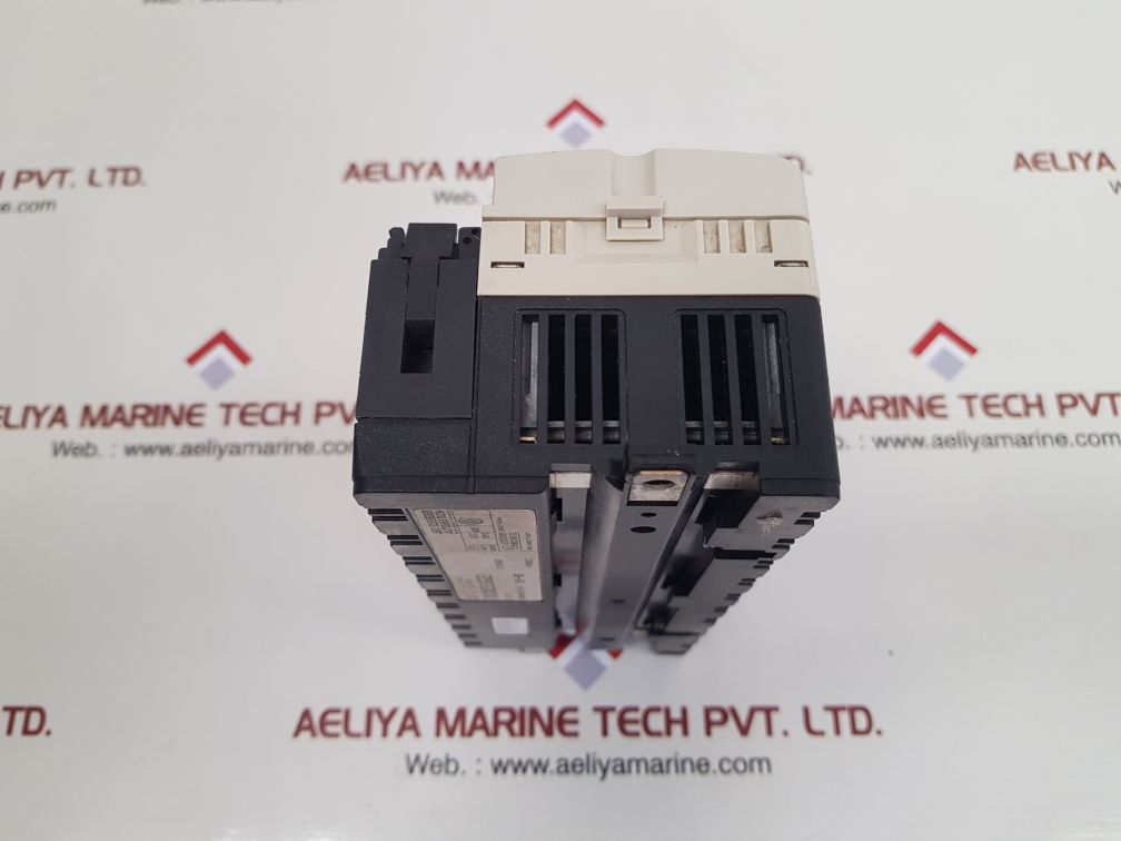 Telemecanique tbxdes1622 i/o unit - Image 8