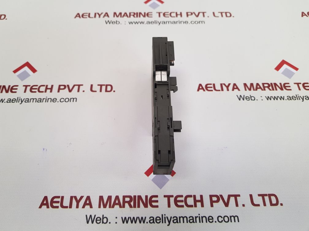 Siemens 6es7 138-4dc00-0ab0 positioning module with 6es7 193-4cb30-0aa0 base - Image 5