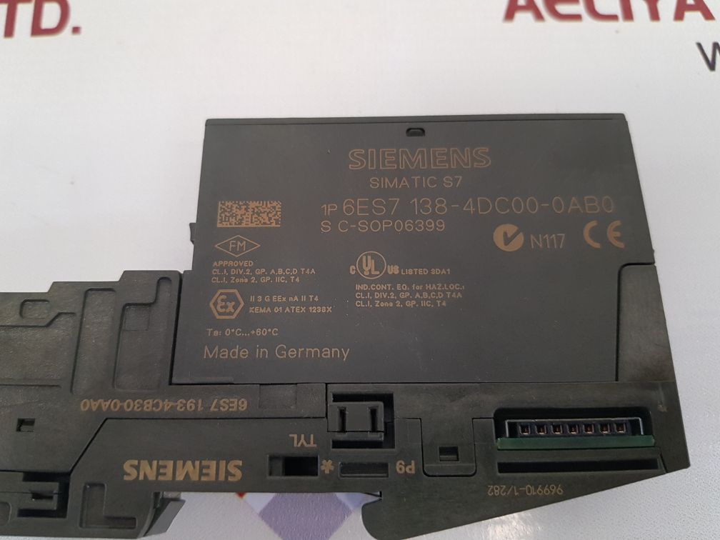 Siemens 6es7 138-4dc00-0ab0 positioning module with 6es7 193-4cb30-0aa0 base - Image 8