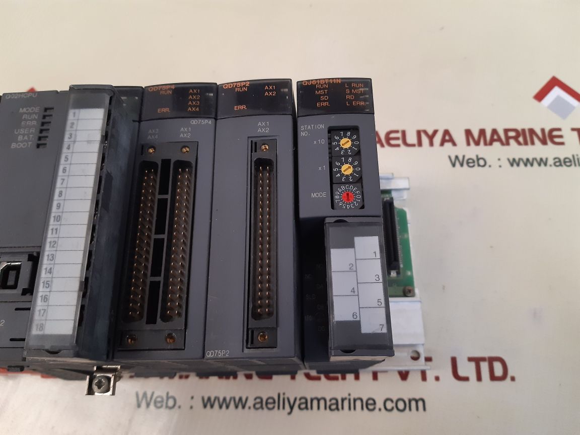 Mitsubishi melsec q61p-a2,q02hcpu,q68davn,qd75p4,qd75p2,qj61bt11n module rack - Image 4