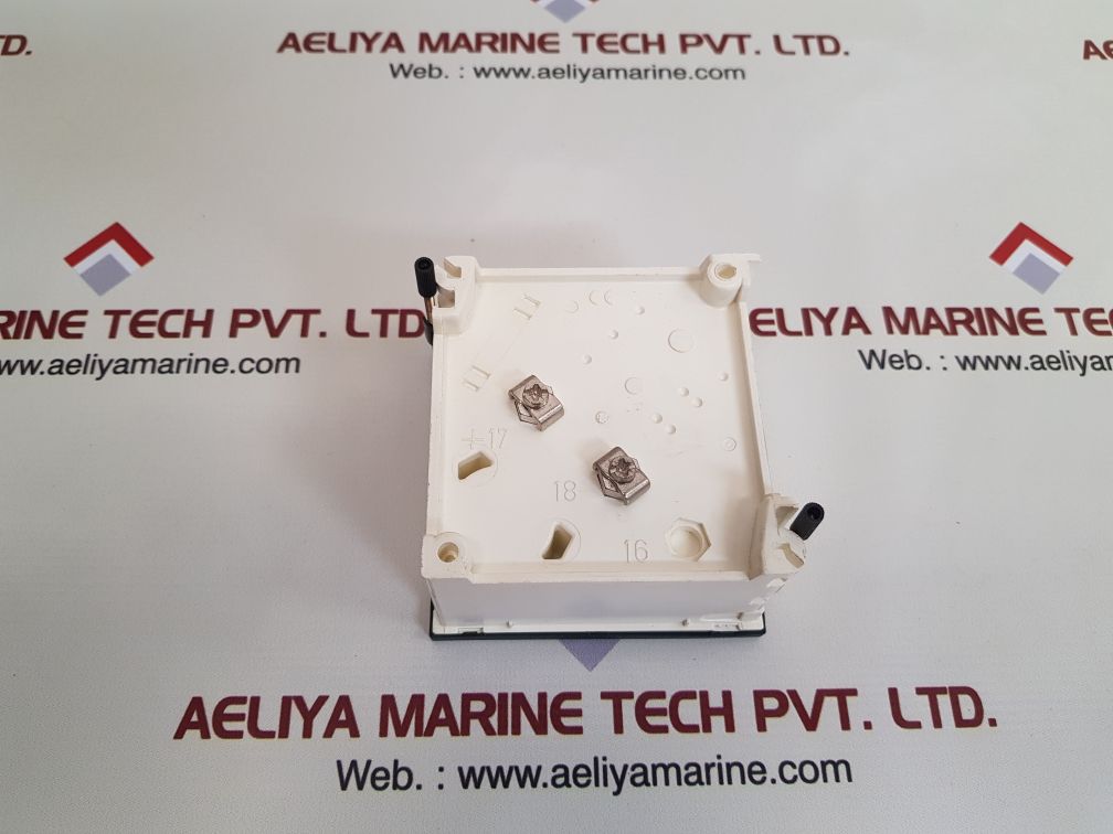 Crompton E244-01V-g-kg-kg Panel Meter 600V - Image 2