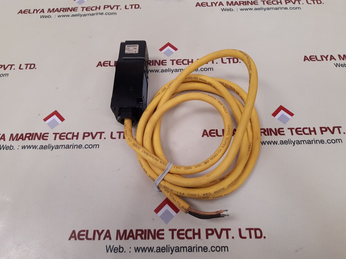 Cutler-hammer e51als66pu inductive proximity sensor Used - Image 3