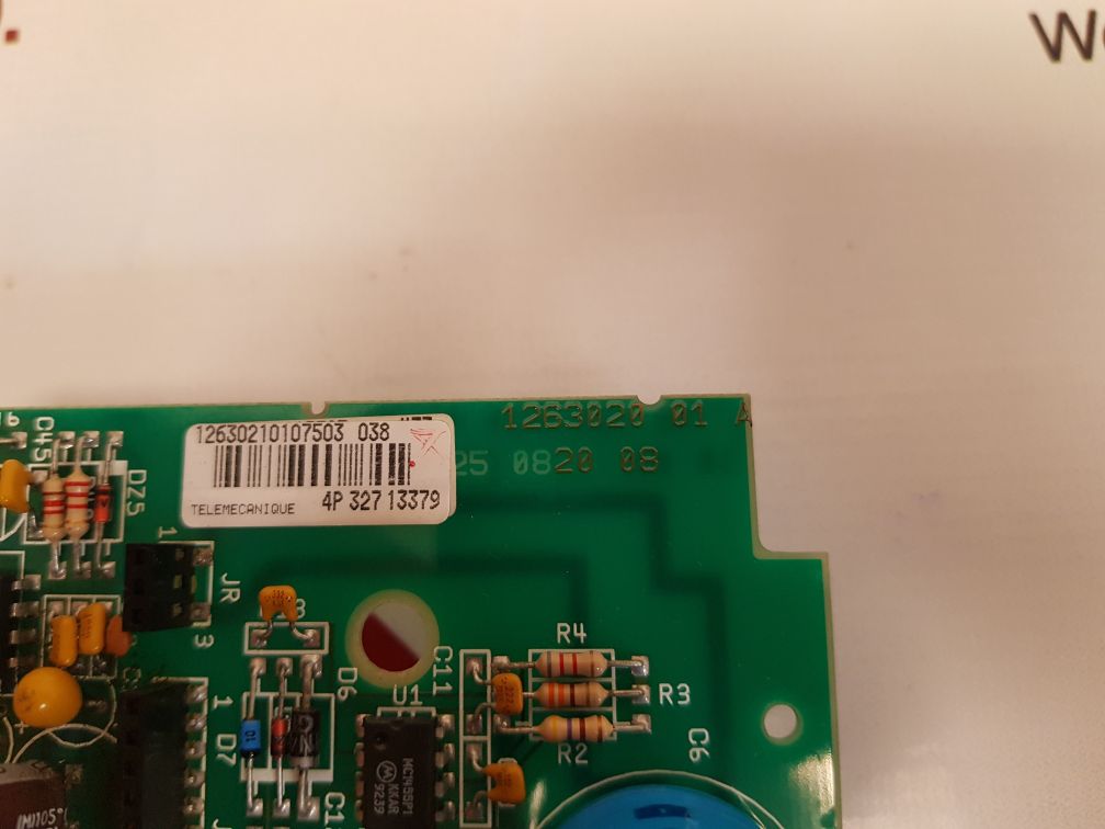 Telemecanique 1263020 01 a pcb card 4p 32713379 - Image 6