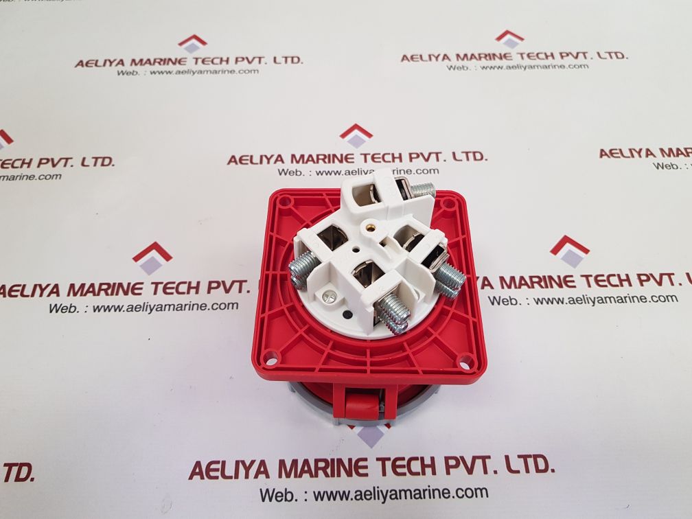 Connectwell cpss 412568 panel mounting straight sockets - Image 5