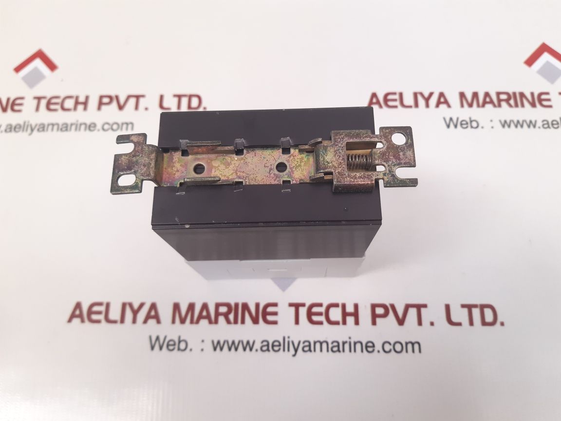 Carlo gavazzi rj1a60d50es86 semiconductor contactor - Image 4