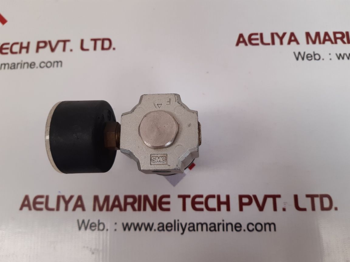 Smc ear111-f01 pressure regulator with gauge - Image 5