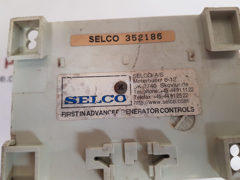 Selco t3200-01 insulation monitor - Image 8