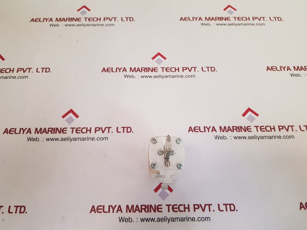 Tdm electric nnhh-35 Fuse-links holders - Image 7