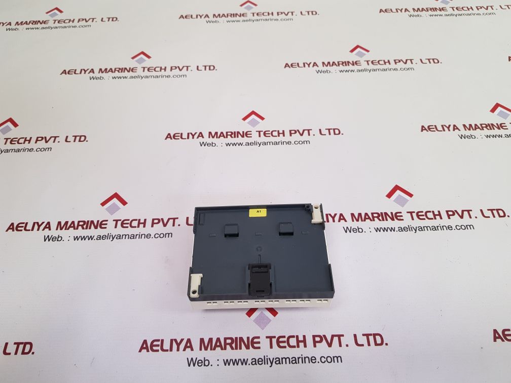 Schneider sr2 b201b zelio output relay - Image 2