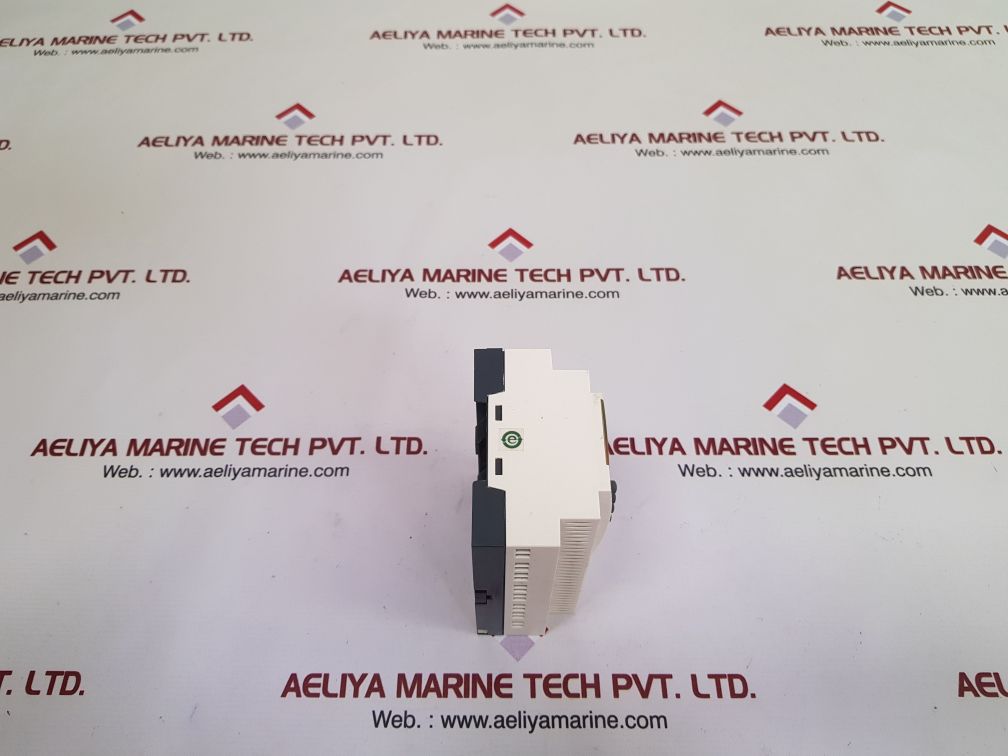 Schneider sr2 b201b zelio output relay - Image 5