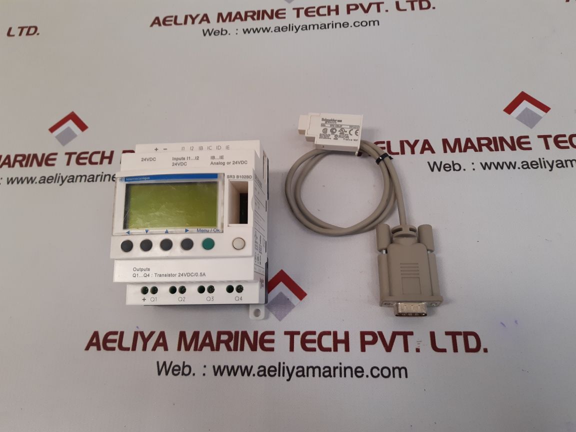 Telemecanique/schneider sr3 b102bd output transistor with sr2 cbl07 cable Set