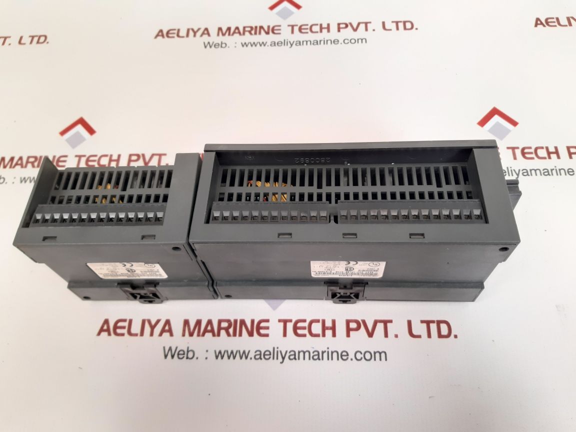 Siemens 6es7 223-1pl00-0xa0 i/o module with 6es7 223-1ph00-0xa0 module - Image 2