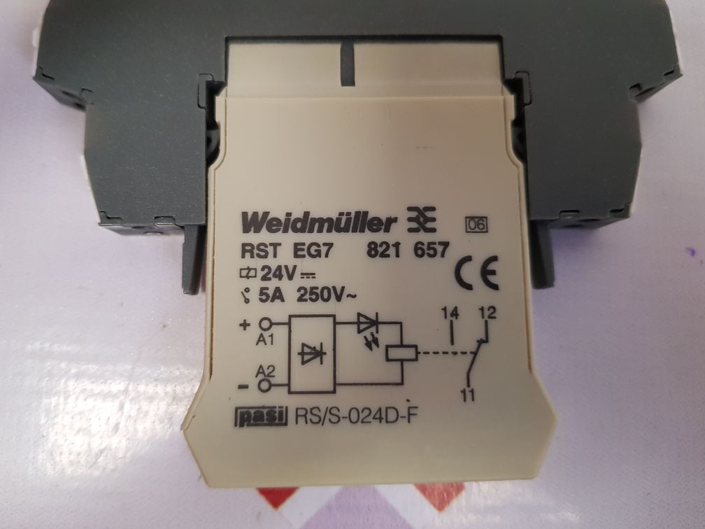 Weidmuller Rst Eg7 Relay Coupler - Image 8