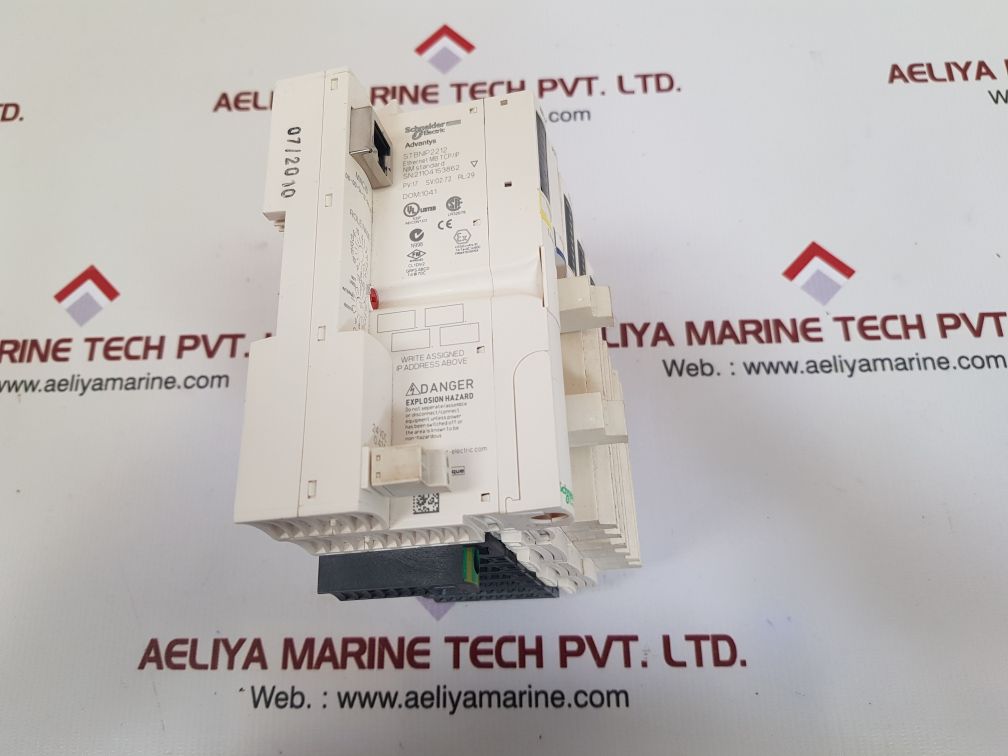 Schneider stbnip2212,pdt3100,ddi3725,ddo3705 module - Image 2