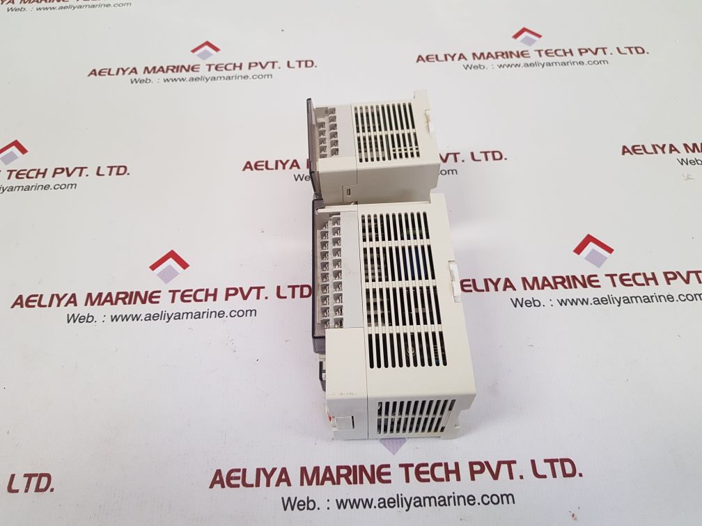 Mitsubishi Fx2N-16Mr-es/Ul Programmable Logic Controller With Shihlin Ax0N-16Eyr - Image 4