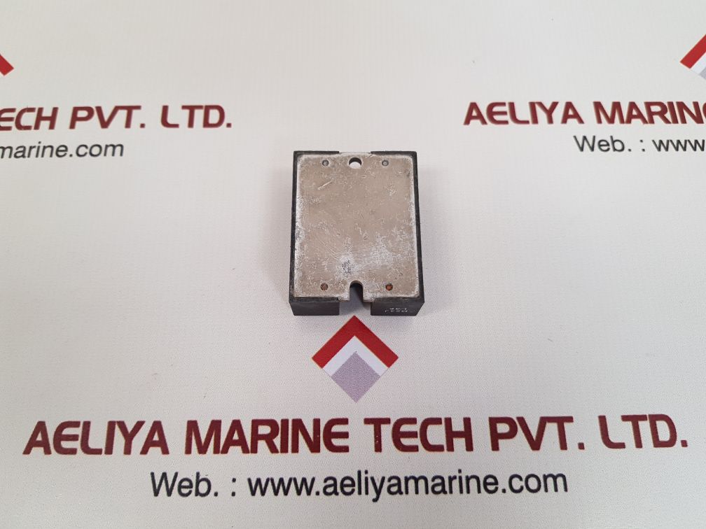 Crydom D2410 Solid State Relay 240V~ 10A - Image 2