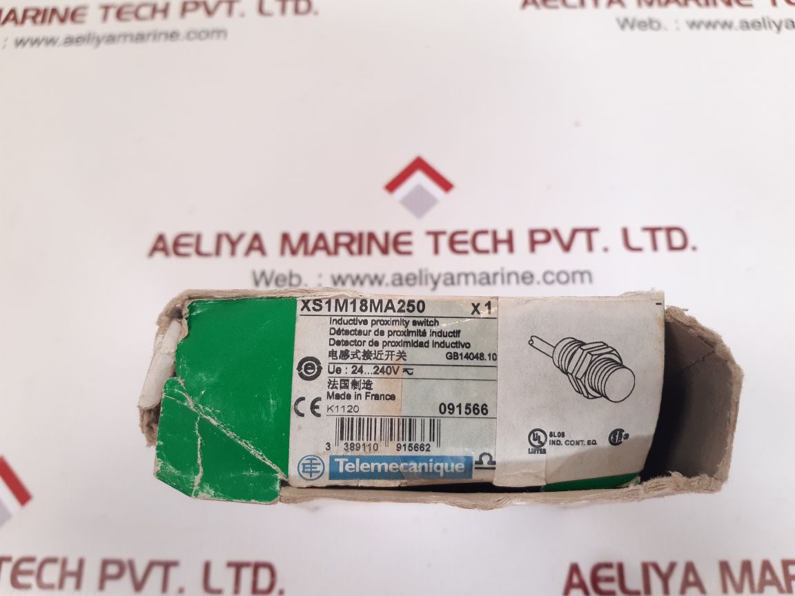 Telemecanique xs1m18ma250 proximity switch sensor - Image 3