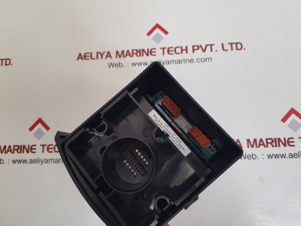 Drager 8317610 toxic gases and oxygen detector - Image 6