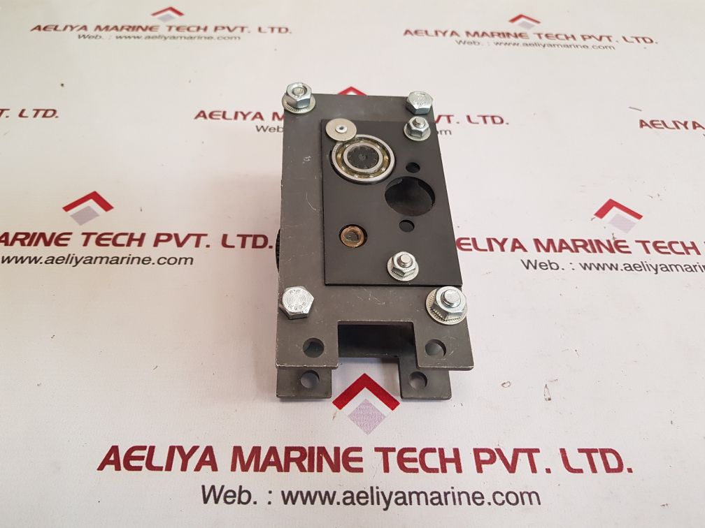 Merlin gerin 9015699c1 gear motor - Image 4