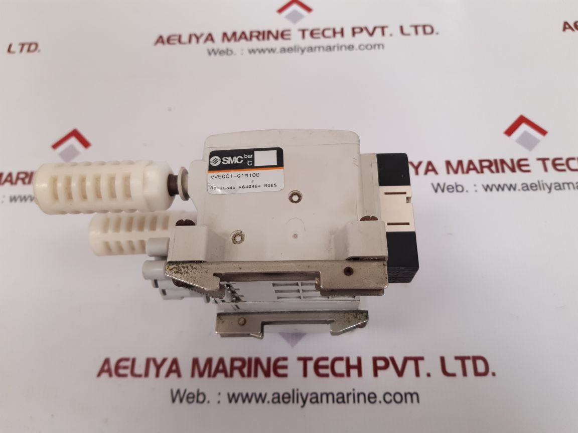 Smc vv5qc1-q1m100 solenoid valve - Image 3