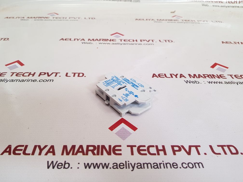 Eaton cutler-hammer c320kgs1 auxiliary contact - Image 5