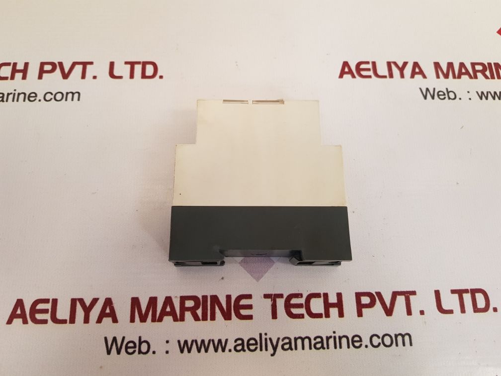 Telemecanique Schneider Electric Rm4 La32F Liquid Level Control Relay - Image 6