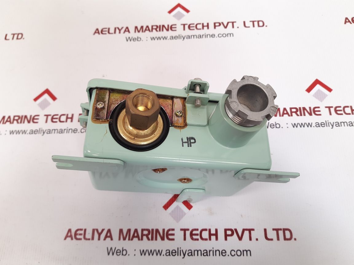 Saginomiya Yns-c106Wgq Pressure Control Switch 1.5 Mpa - Image 3