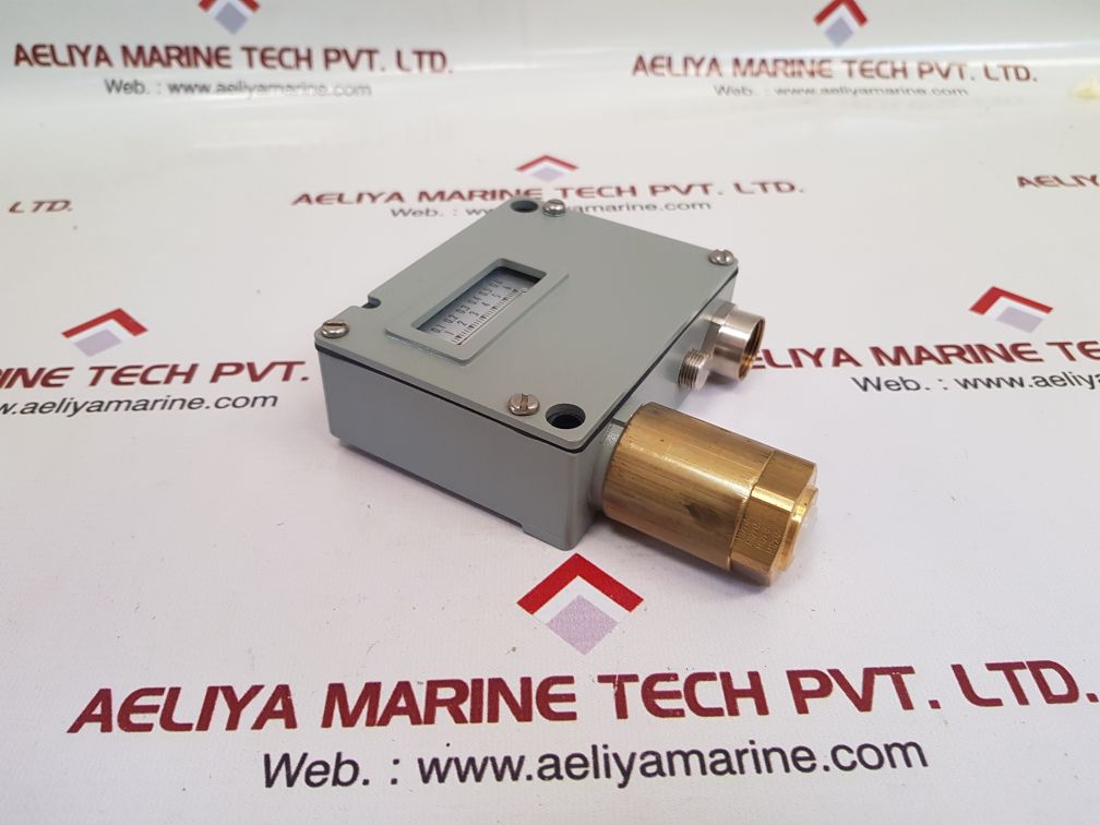 Trafag 940.2377.903 pressure switch 0...6 bar - Image 7