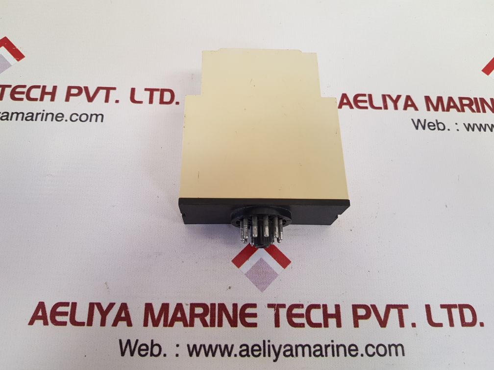 Carlo Gavazzi Pbb01Dm24 True Delay On Release Timer 240V 1/2Hp - Image 2