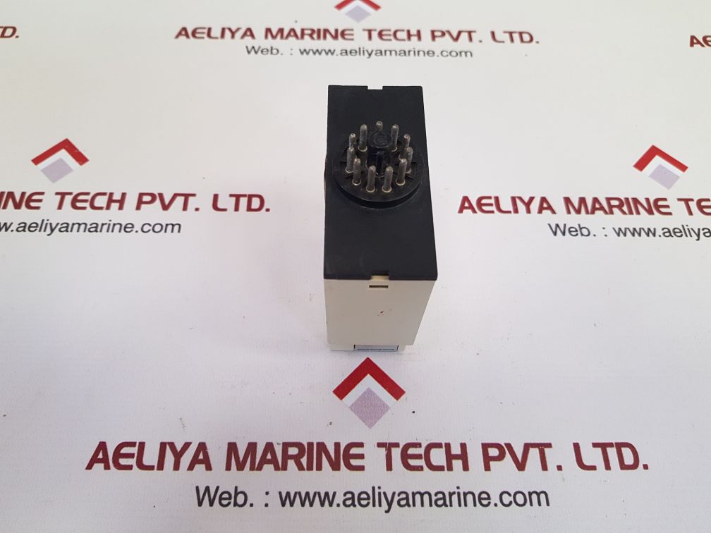 Carlo Gavazzi Pcb01Dm24 Asymmetrical Recycler Timer Ip20 - Image 5