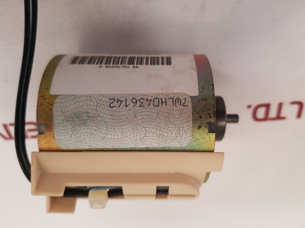 Merlin gerin 685 675 circuit breaker closing coils 24v-dc-20va - Image 7