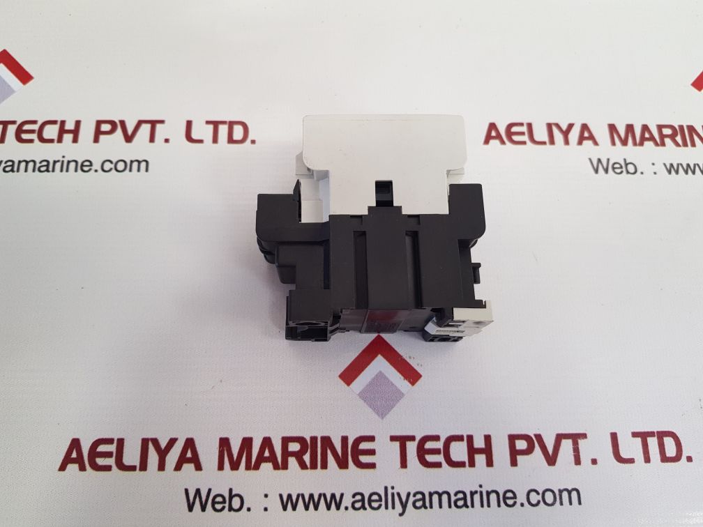 Mitsubishi S-n11 Magnetic Contactor 110V 60Hz - Image 2