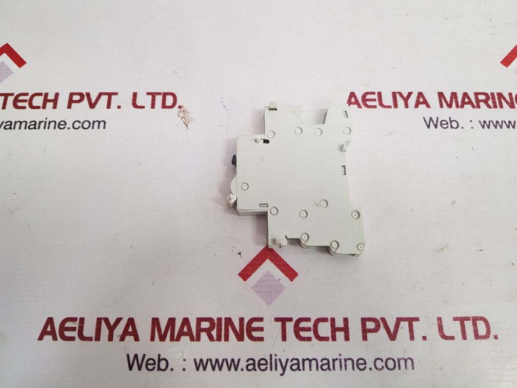 Merlin Gerin Sd 26927 Contact Signal Default Alarm Switch - Image 4