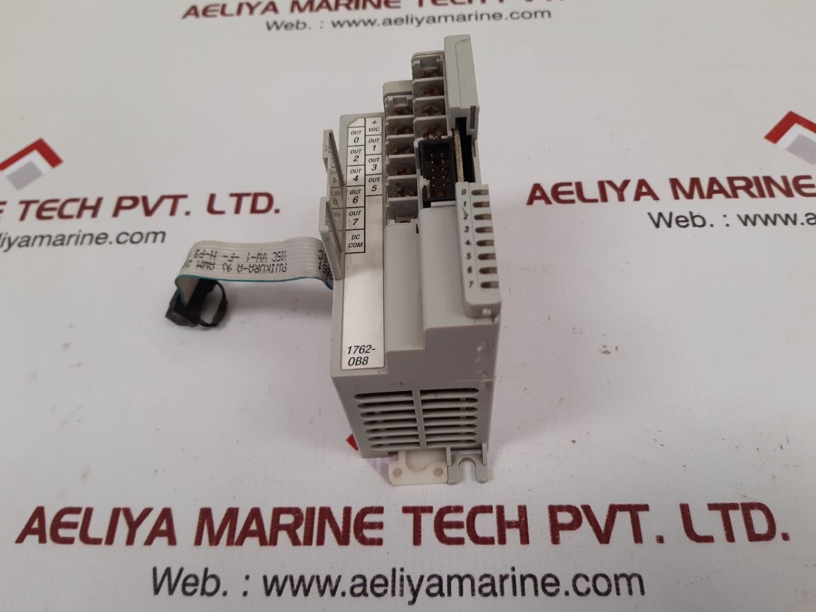 Allen-bradley 1762-ob8 Digital Output Module Ser.A Rev.B - Image 2