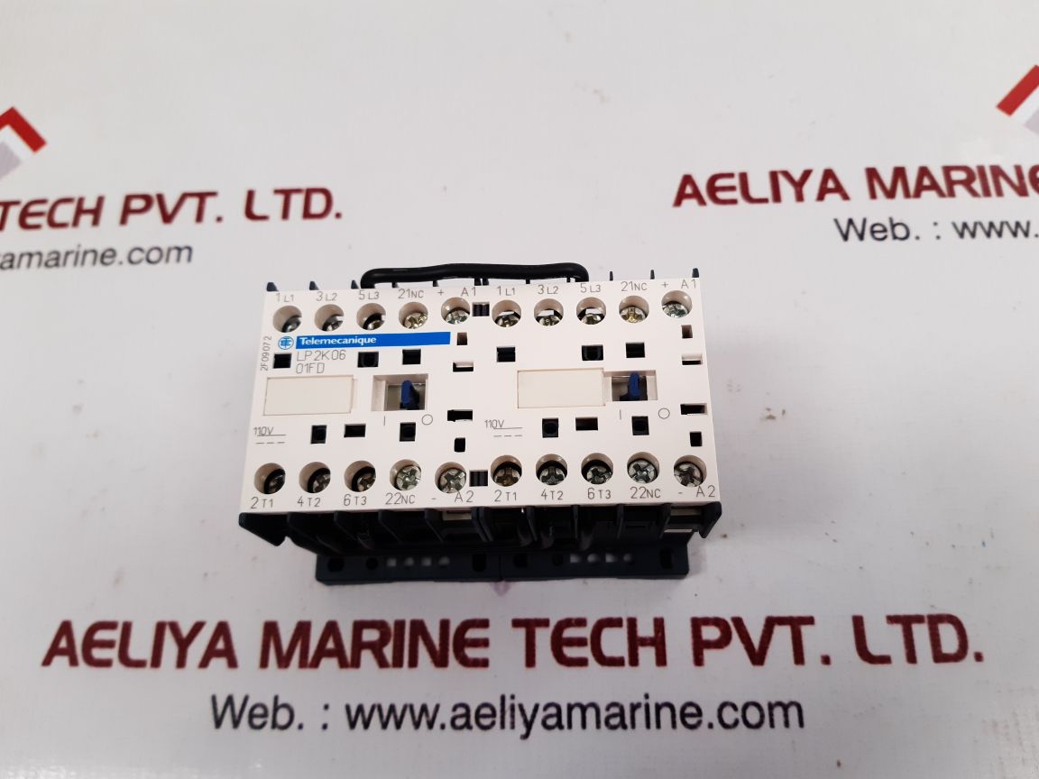 Telemecanique Lp2K0601Fd Reversing Contactor 110V - Image 2