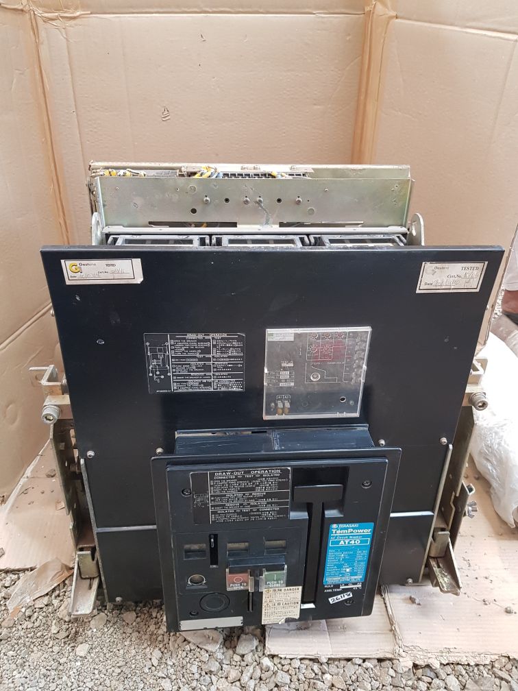 Terasaki At40 Air Circuit Breaker - Image 2