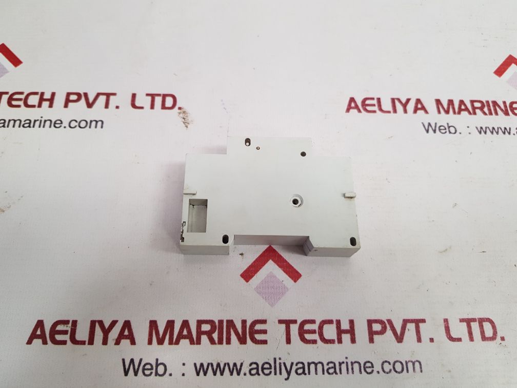 Siemens 3Vu9132-0Ab55 Shunt Release 230V - Image 3