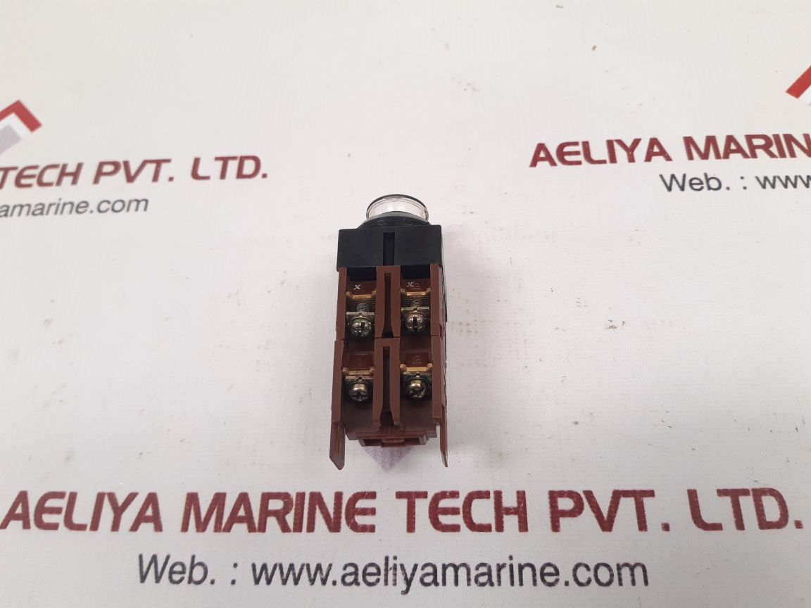 Fuji Electric Ah22-fl / Ah22 Command Switch 10A 600Vac Cont. - Image 6